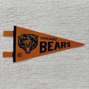 Vintage Chicago Bears Mini Pennant 7” NFL Football